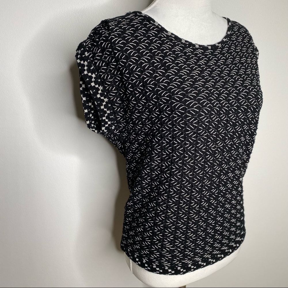 Anthropologie postmark black & white textured knit top size x small - Picture 3 of 8